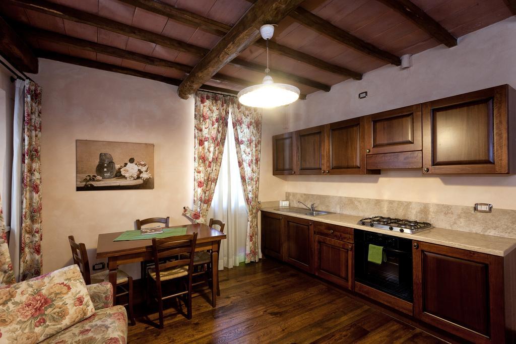 Residenza Palazzo Saloni Montalcino