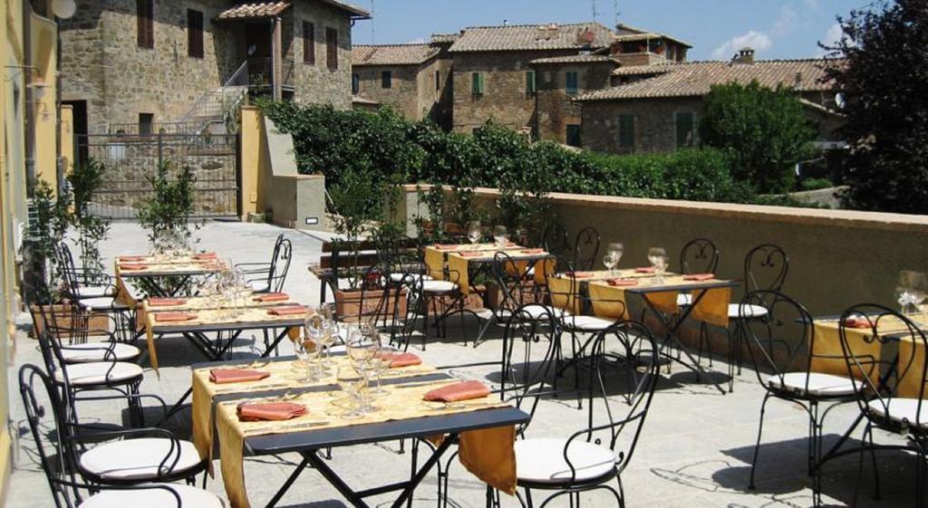 Residenza Palazzo Saloni Aparthotel