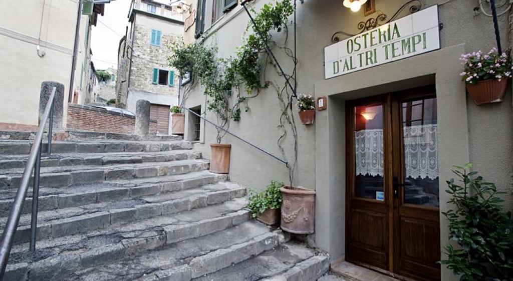 Residenza Palazzo Saloni Aparthotel Montalcino